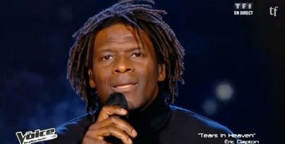 The Voice 2 : Emmanuel Djob chante Tears in Heaven de Clapton – Vidéo TF1 Replay