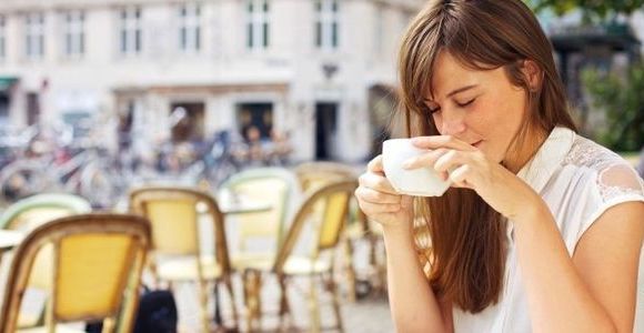 Café : le cerveau des femmes plus réceptif à ses effets