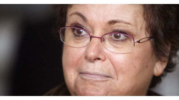 Angelina Jolie : Christine Boutin fait de l'humour sur sa mastectomie. Rire !