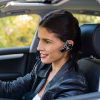 Sécurité routière : le kit mains libres aussi dangereux que le portable 