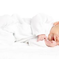 Dormir avec bébé augmente les risques de mort subite du nourrisson