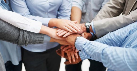 Pour faire carrière, soyez fidèle à votre entreprise