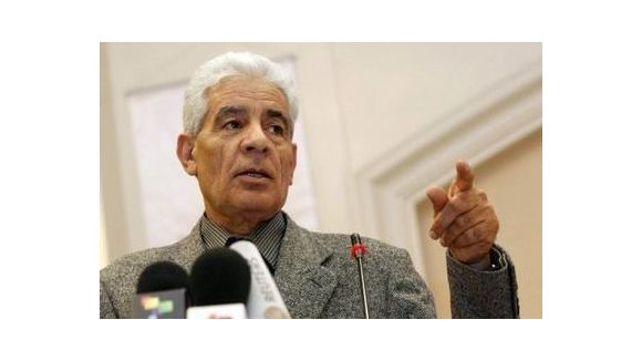 Libye: Kadhafi lâché par Moussa Koussa, son chef de la diplomatie