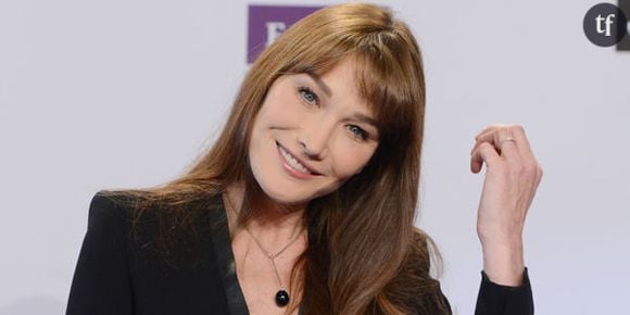 Carla Bruni, raide love de son "Amour Nicolas", se confie au Guardian