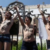 Une Femen ukrainienne arrêtée et expulsée à Tunis