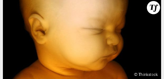 Le fœtus apprend à faire des grimaces dans le ventre de sa mère