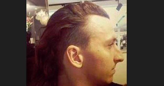 PSG : Zlatan Ibrahimovic se coupe les cheveux comme Rihanna