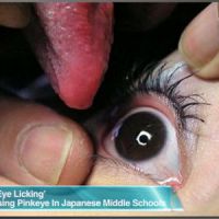 L'"eyeball licking", la nouvelle pratique sexuelle venue du Japon - vidéo