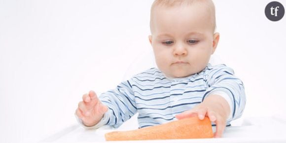 Laissez votre bébé manger avec les doigts, c'est bon pour lui