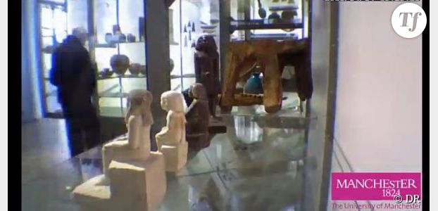 Une statue égyptienne qui bouge toute seule dans un musée - Vidéo