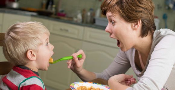 Les mères doivent effectuer 26 tâches avant d'aller travailler