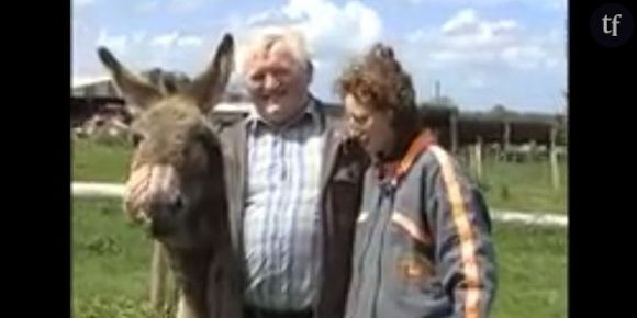 L’amour est dans le pré : la chanson de Thierry « Ca c'est pas d'la Suenole »