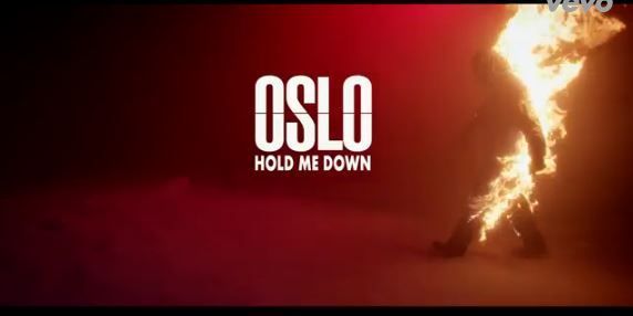 Oslo : Eugénie et Vincent présentent le clip de « Hold me Down »