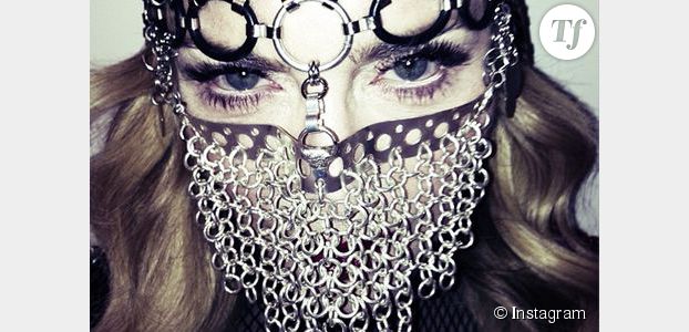 Madonna : sa photo en niqab de fer fait scandale sur la Toile
