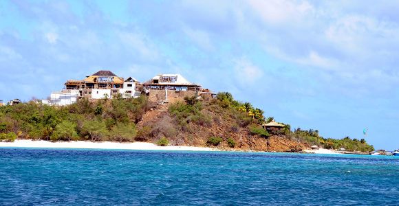 Louer une maison de star : le nouveau caprice des vacanciers fortunés