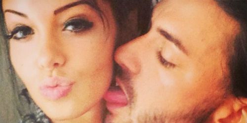 Nabilla fête ses six mois en couple avec Thomas sur Twitter