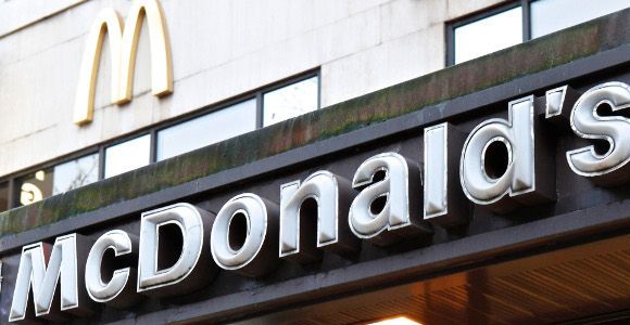 McDonald's apprend comment gérer leur (maigre) salaire à ses employés
