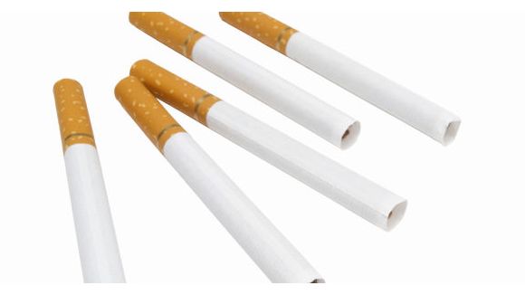 Des paquets de cigarettes neutres pour arrêter de fumer