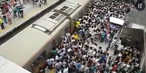 Le métro à l'heure de pointe, version Pékin… - vidéo