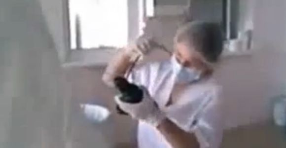 Chirurgie : des opérations à la perceuse en Moldavie - vidéo