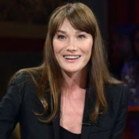 Site web de Carla Bruni : une pétition est créée, elle répond aux attaques