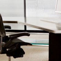 Mal de dos : votre chaise de bureau nuit à votre santé