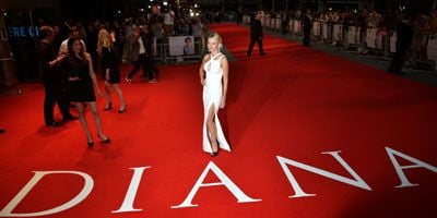 Diana avec Naomi Watts : le biopic sur Lady Di lynché par les critiques anglais