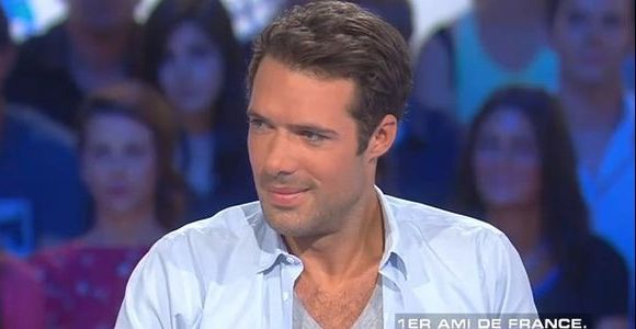 Salut les terriens : Nicolas Bedos s’en prend à Patrick Balkany - vidéo   