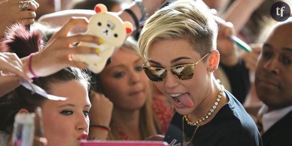 Miley Cyrus et son sexy "Wrecking Ball" plus forts que les One Direction !