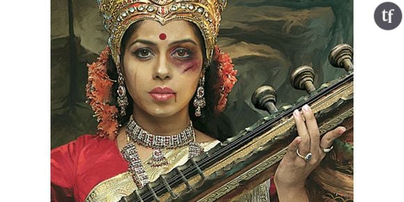 Abused Goddesses : une campagne choc contre la violence conjugale en Inde