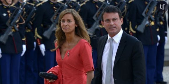 Manuel Valls : "beaucoup de femmes veulent coucher avec lui" selon Anne Gravoin