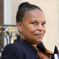 Taubira comparée à un singe : la ministre réagit, le FN veut porter plainte