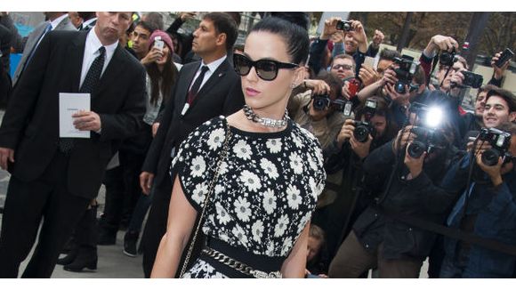 Katy Perry : après Lady Gaga, elle bat Justin Bieber sur Twitter