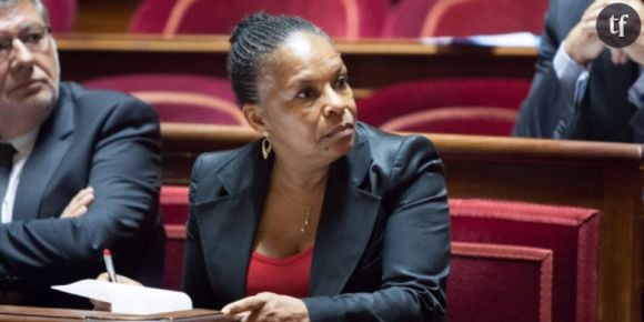 Une de "Minute" sur Taubira : Ayrault saisit le procureur de la République, l'hebdomadaire assume