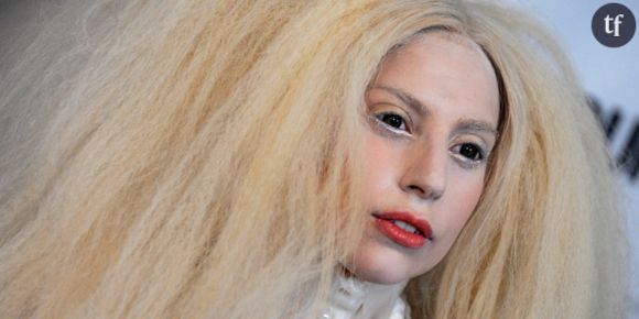 Lady Gaga : en Une de "Glamour", elle dénonce l'utilisation de Photoshop