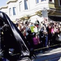 Batman et Batkid « sauvent » San Francisco - vidéo