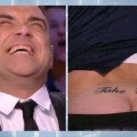 Grand Journal : de Caunes montre ses fesses à Robbie Williams – Canal + Replay