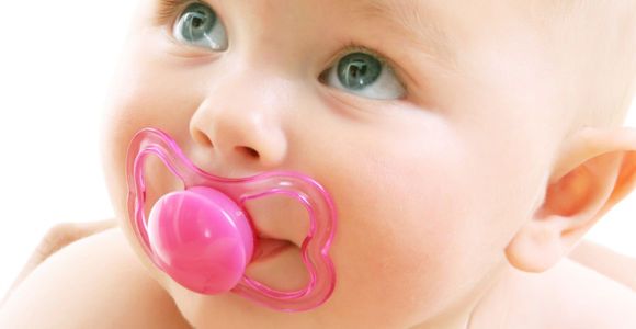 4 bonnes raisons de choisir la tétine pour bébé