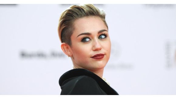 Miley Cyrus "Person of the year" du "Time" ? 