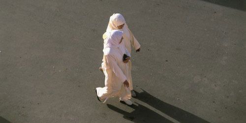 Arabie saoudite : une femme conduit sa voiture malgré l'interdiction