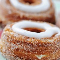 Recette des cronuts : pourquoi tester la pâtisserie entre croissant et donuts ? 