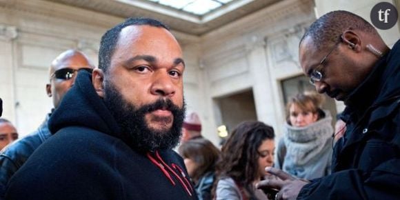 Dieudonné : Valls veut interdire les réunions publiques de l'humoriste