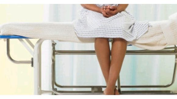 Avortement en Espagne: 200 manifestants dans la rue à Paris