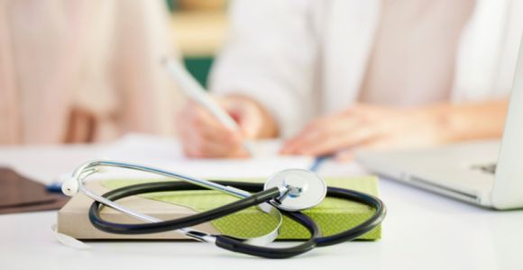 Contre la gastro, twittez votre vomi