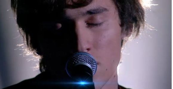 Nouvelle Star 2014 : Mathieu sur ‘Quelqu’un m’a dit’ de Carla Bruni – D8 Replay