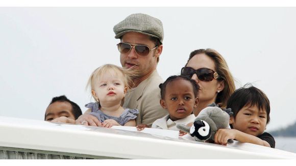 Angelina Jolie & Brad Pitt : un 7ème enfant pour le couple ?
