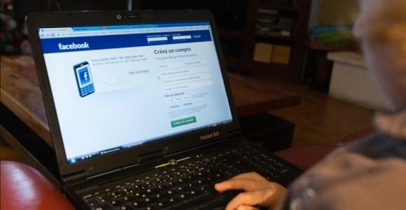 Facebook intéresse de moins en moins les jeunes