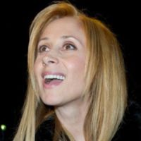 Lara Fabian : ses concerts annulés, de quoi souffre-t-elle ?