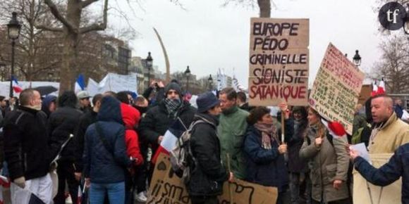 « Jour de Colère »: qui sont les manifestants anti-Hollande qui ont défilé ce dimanche à Paris ?