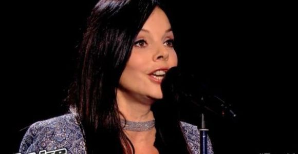 The Voice 2014 : Douchka rate son audition sur "Ave Maria" - vidéos